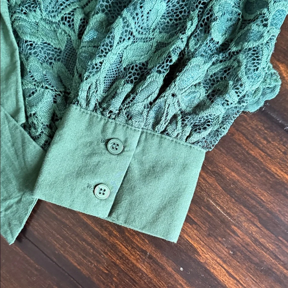 Dolan Emerald Green Lace Blouse - Picture 6 of 9